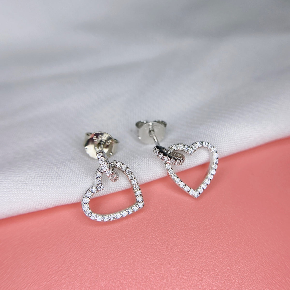 [Together]Dainty Heart Shape Earrings