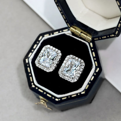 [Together]1.0 Carat Luxurious Dainty Emerald Cut Daily Earrings