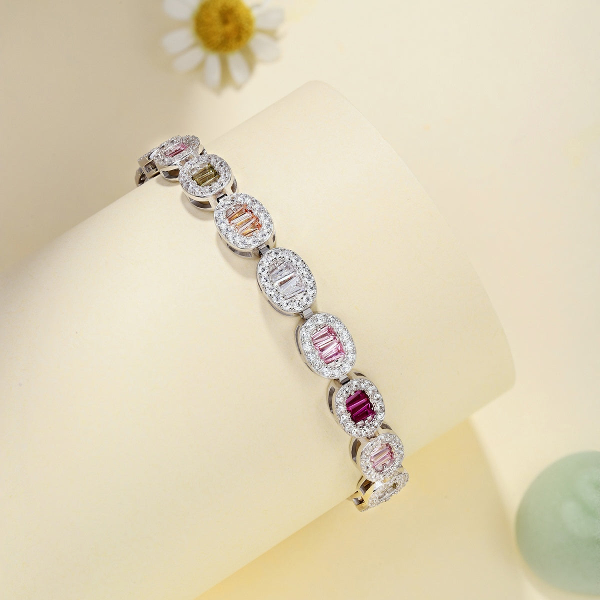 [Together]Exquisite Ornate Emerald Cut Daily Bracelet