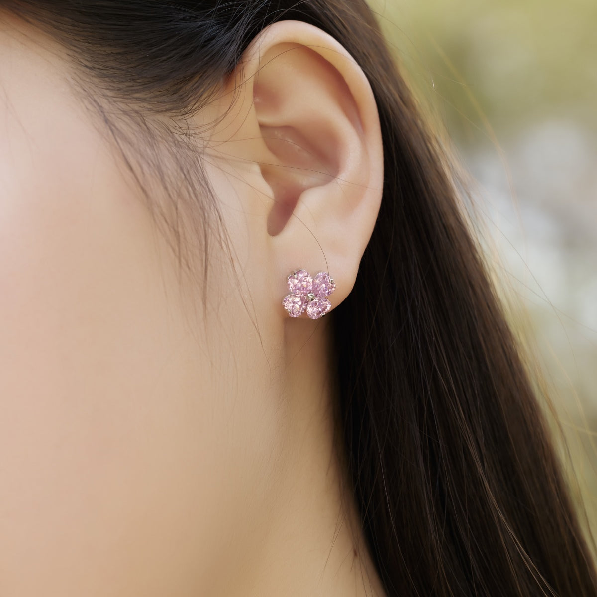 [Together]Four-Leaf Clover Ball Earrings